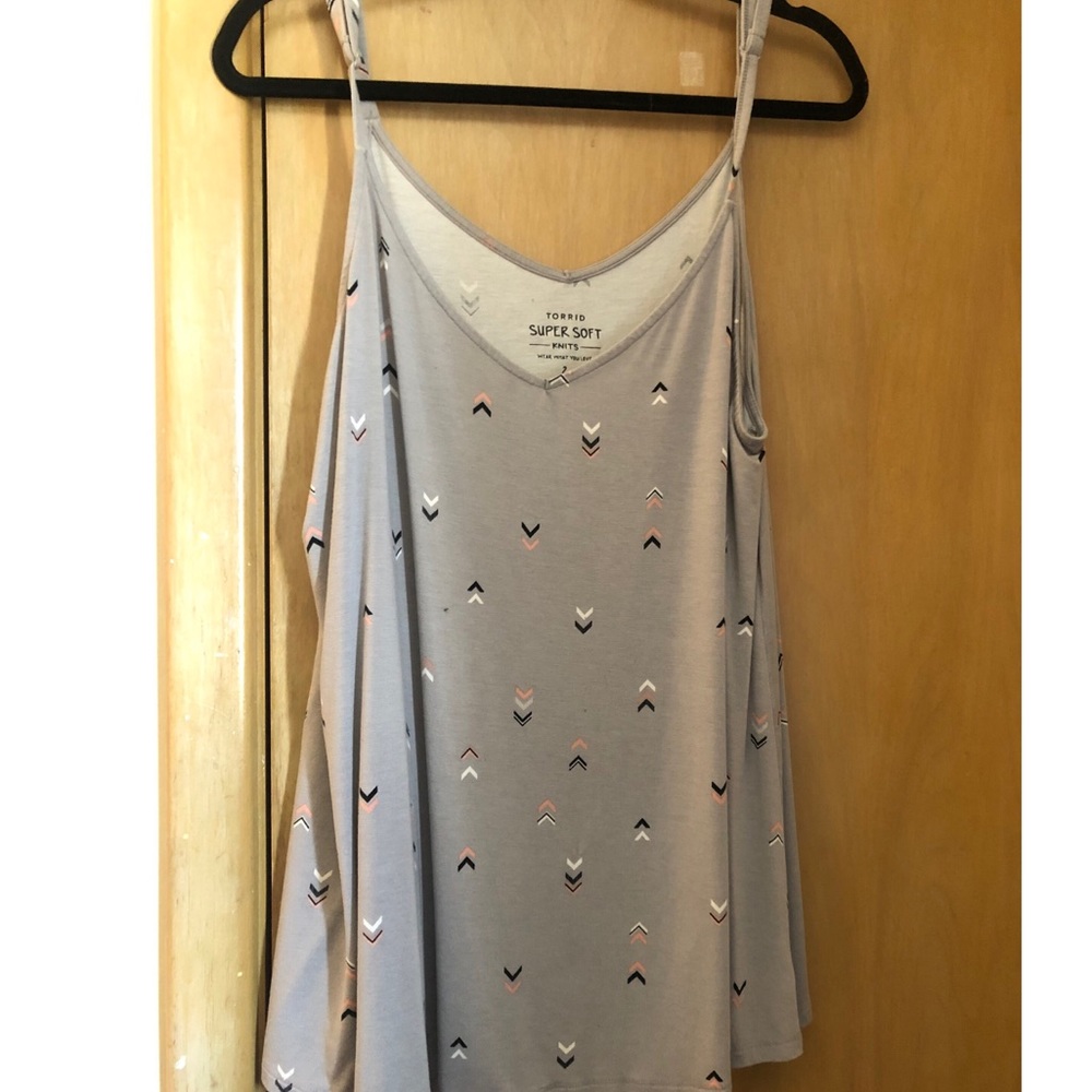 Torrid gray tank